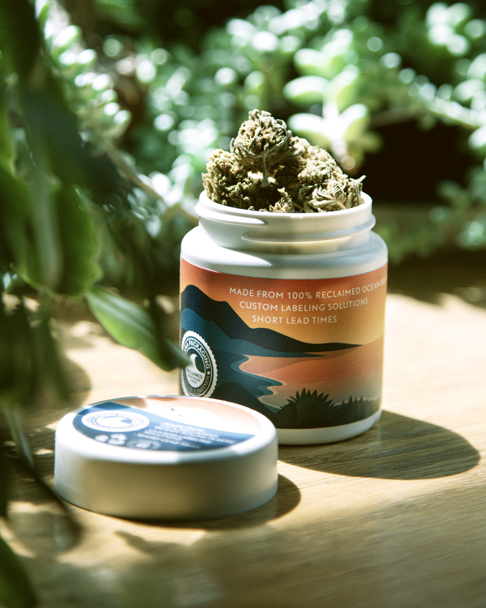 4oz Ocean Jar – lifestyle